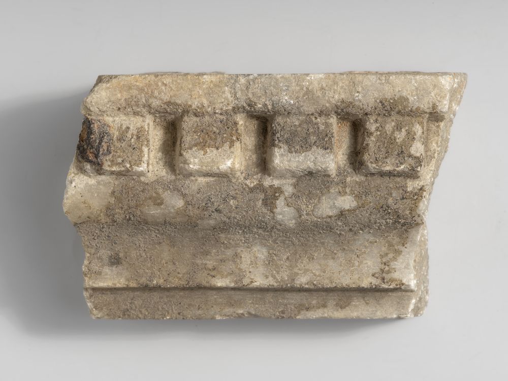 Fragment de corniche