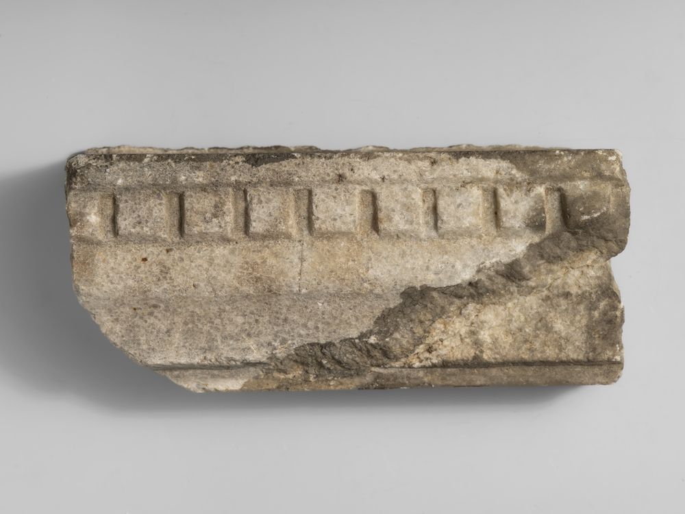 Fragment de corniche