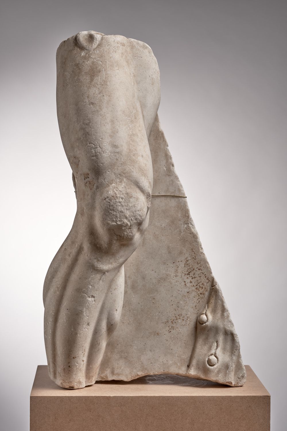 Jambe et massue du cycle d’Hercule