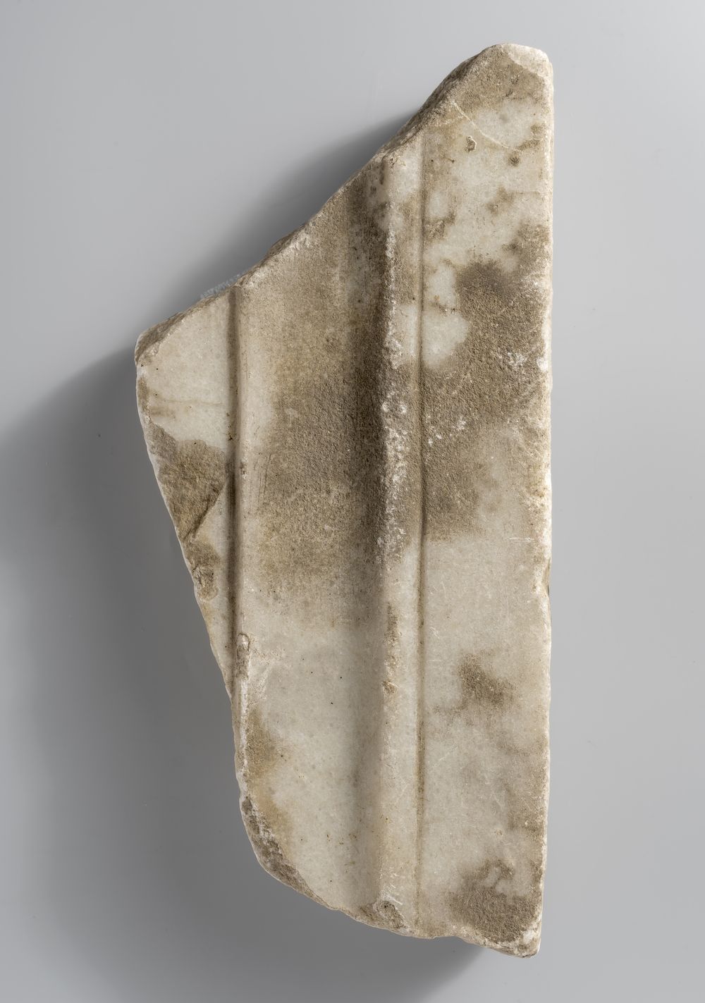 Fragment d’encadrement d’un relief