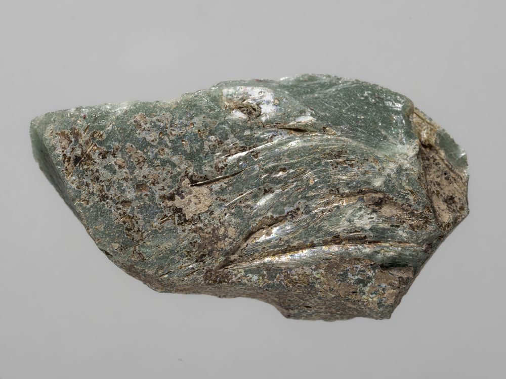 Fragment de décor en verre