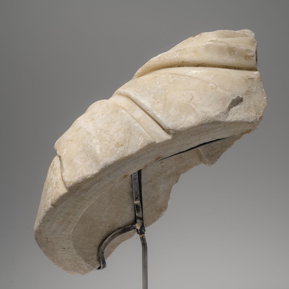 Fragment d’épaule gauche d’un buste
