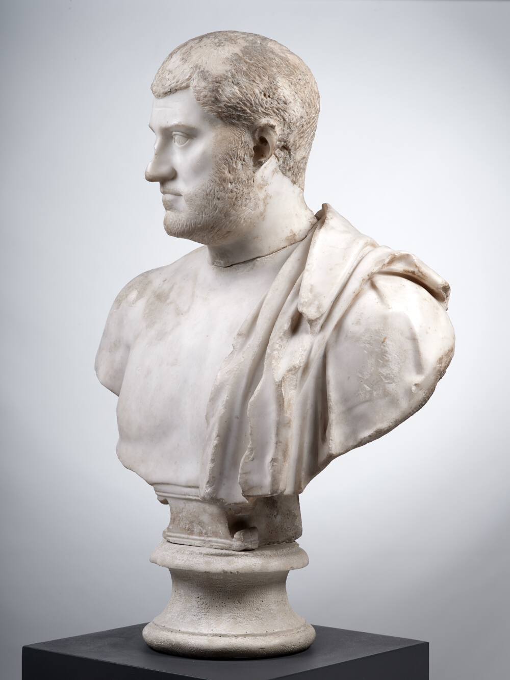 Buste d’homme héroïsé