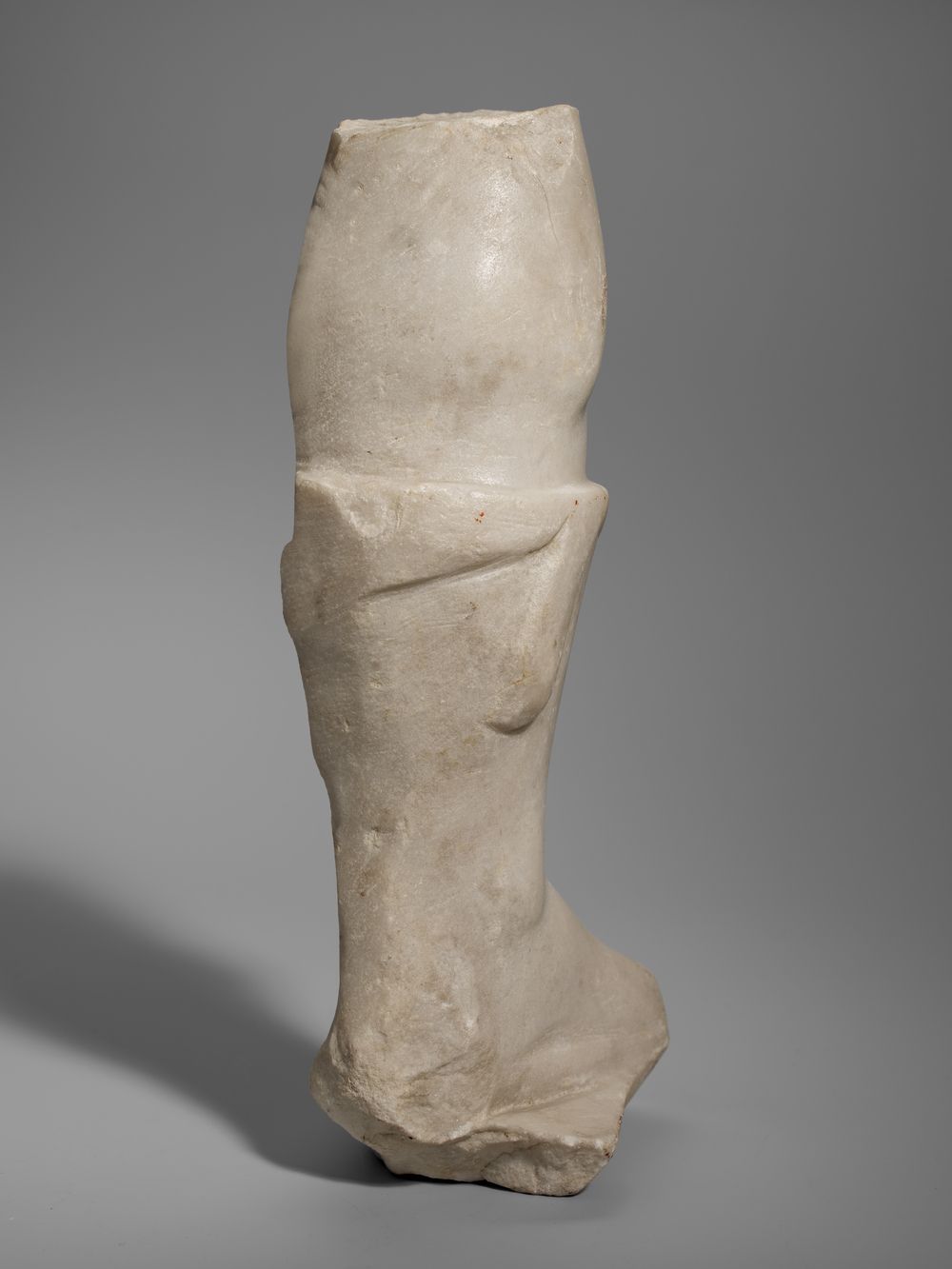 Jambe gauche bottée avec pied