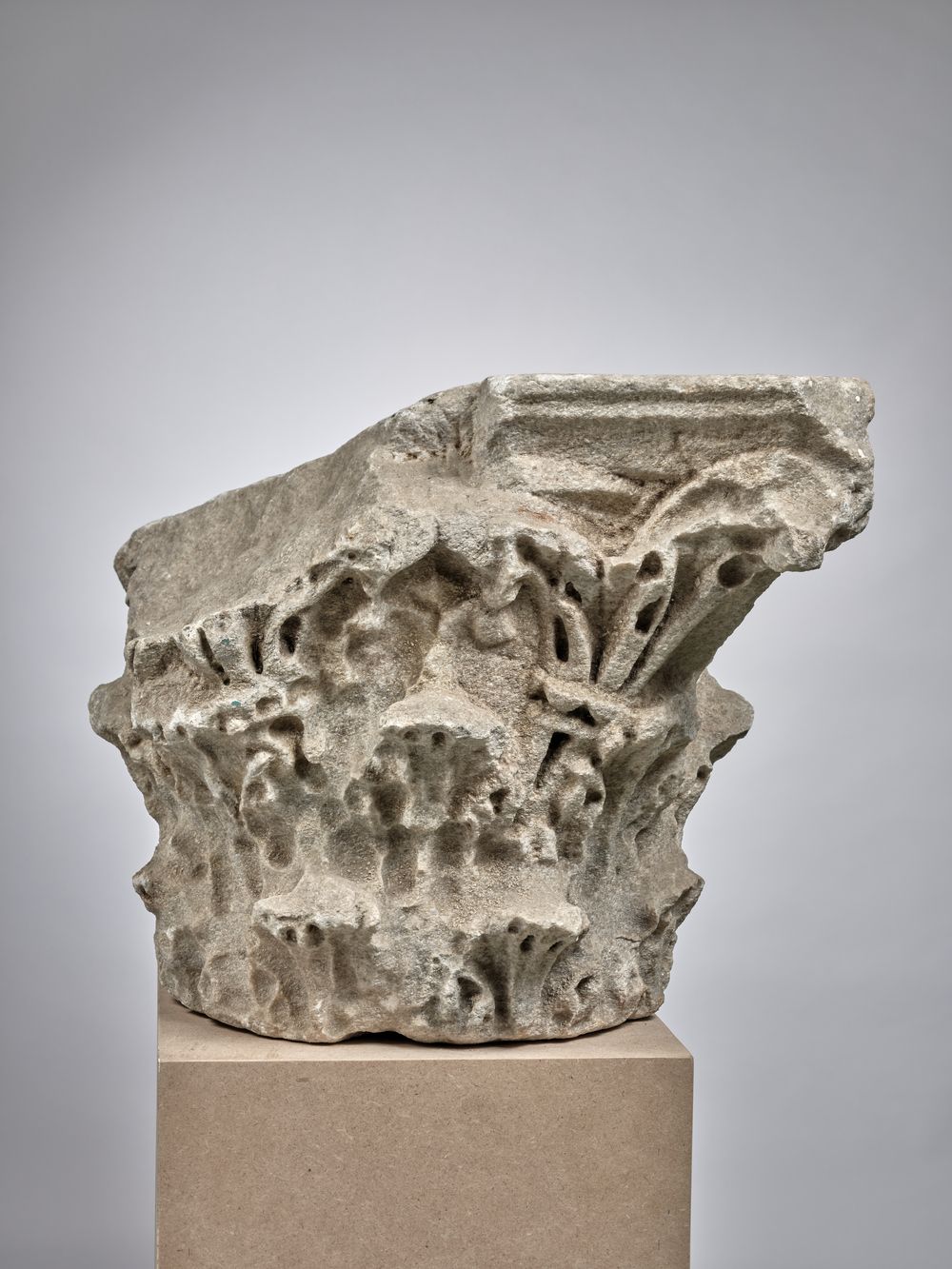 Chapiteau composite