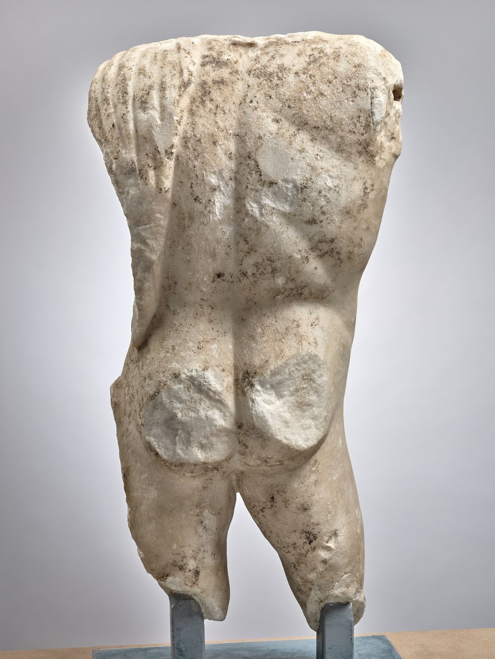 Statue masculine fragmentaire