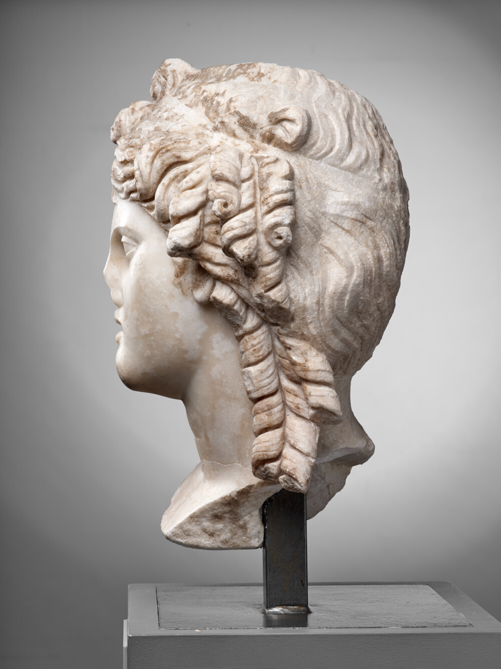 Tête de divinité (Isis ?)