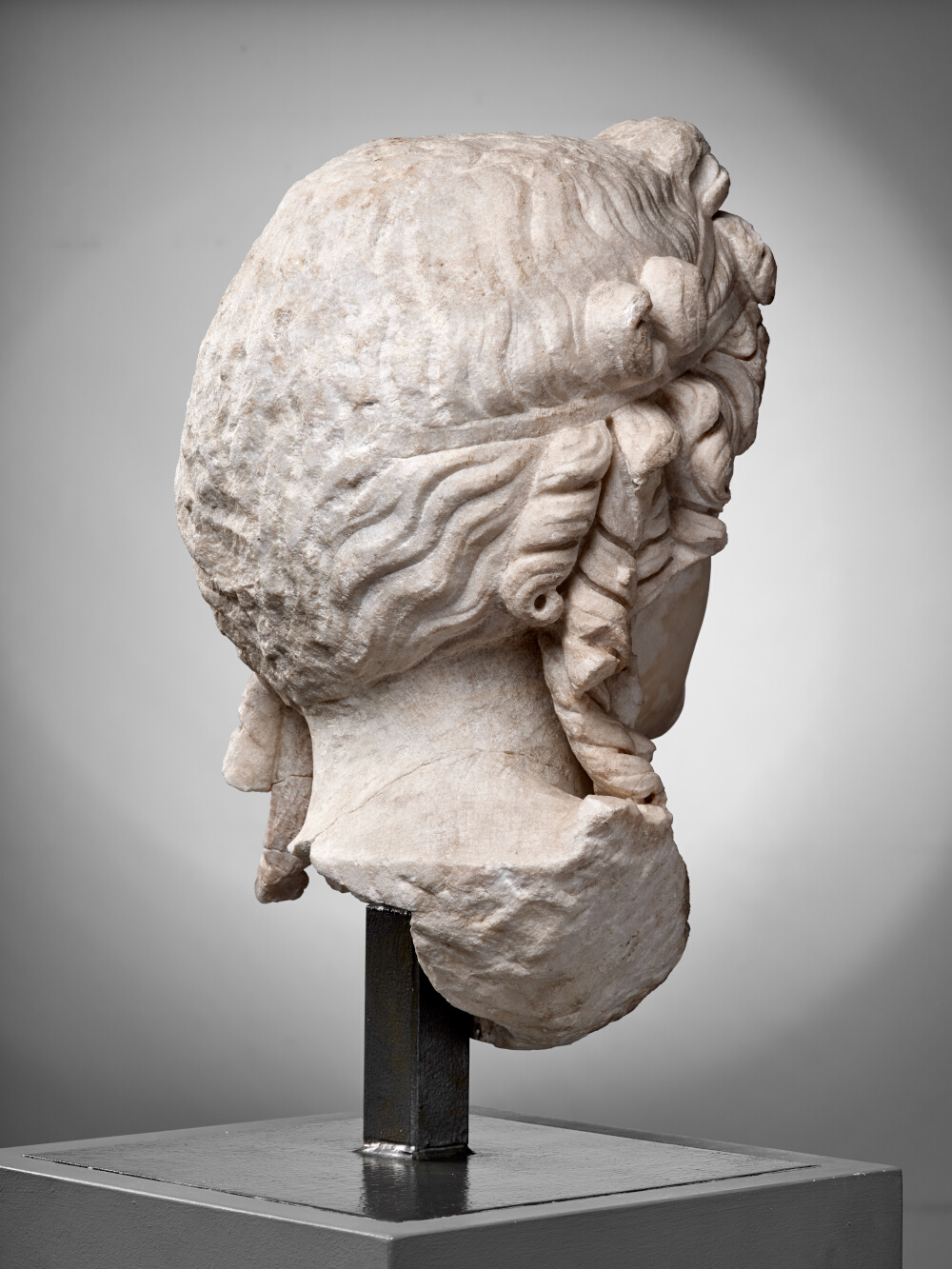 Tête de divinité (Isis ?)