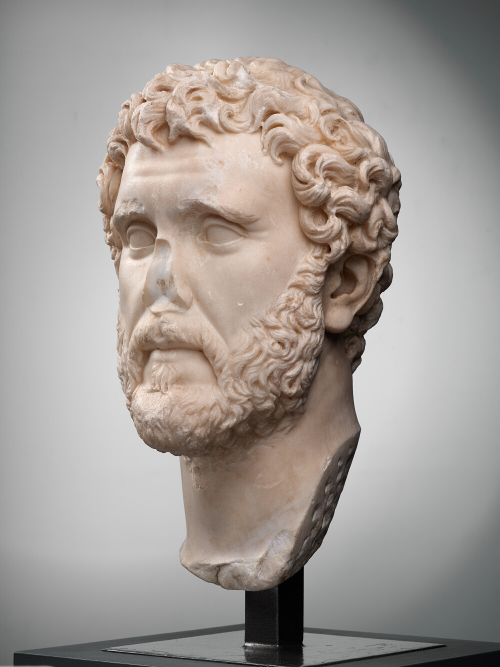 Tête d’Antonin le Pieux