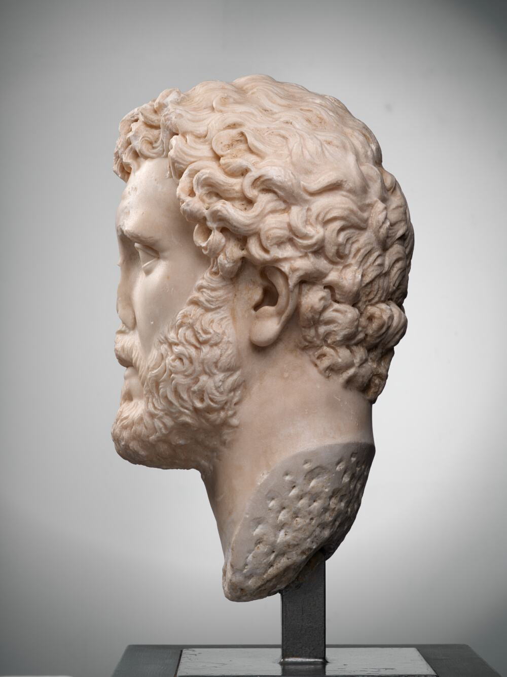 Tête d’Antonin le Pieux