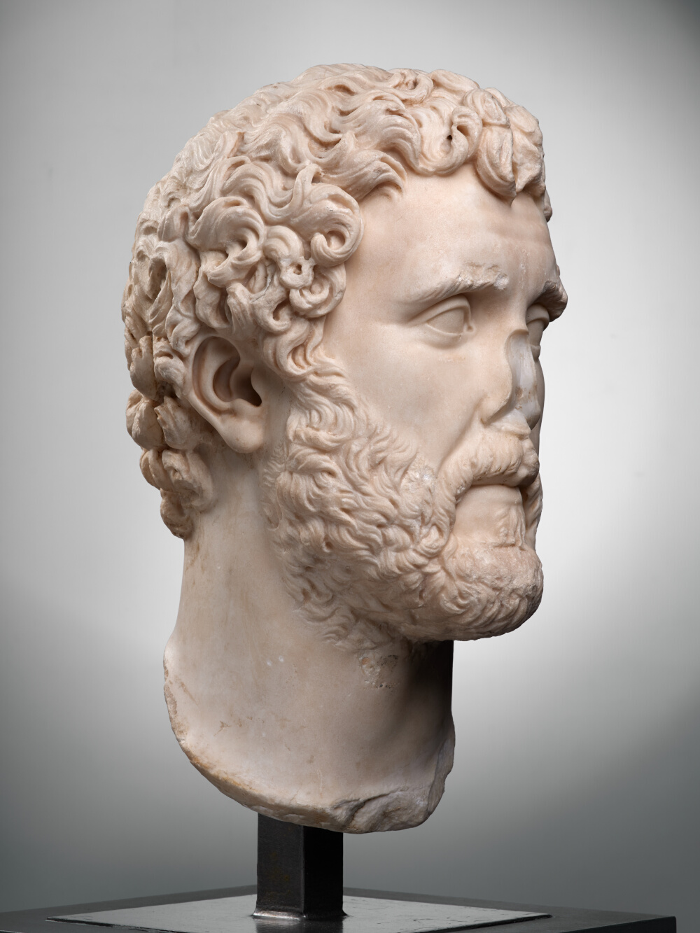 Tête d’Antonin le Pieux