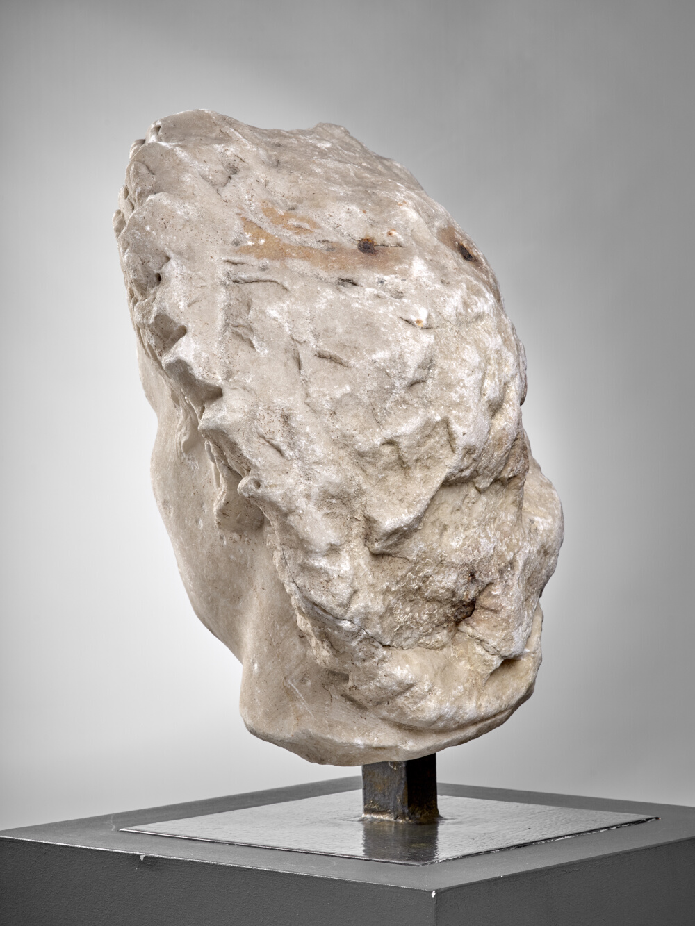 Tête de Tibère couronné de chêne